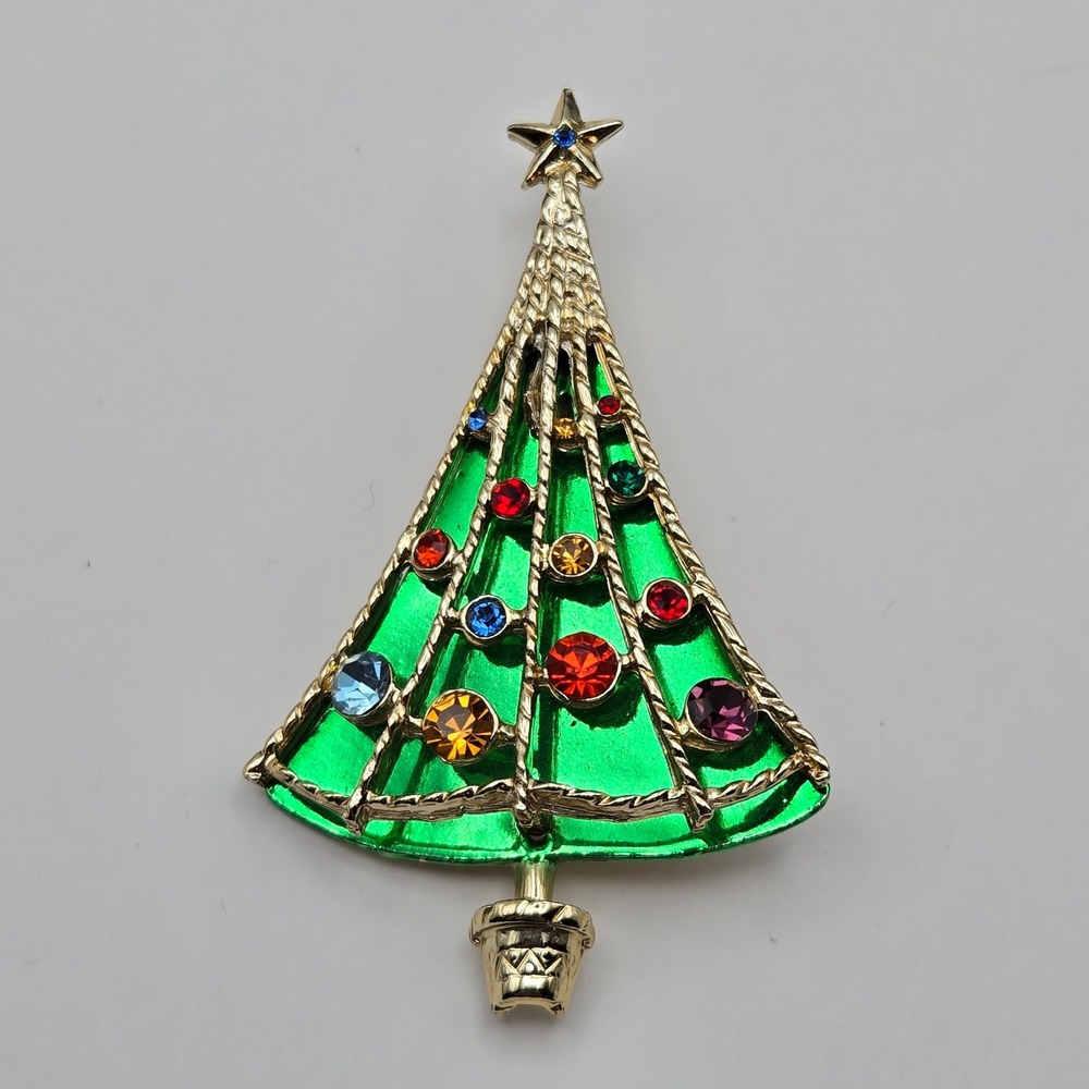 B.J. Beatrix Christmas Tree Brooch Green Enamel Rhinestone Gold Tone Vintage